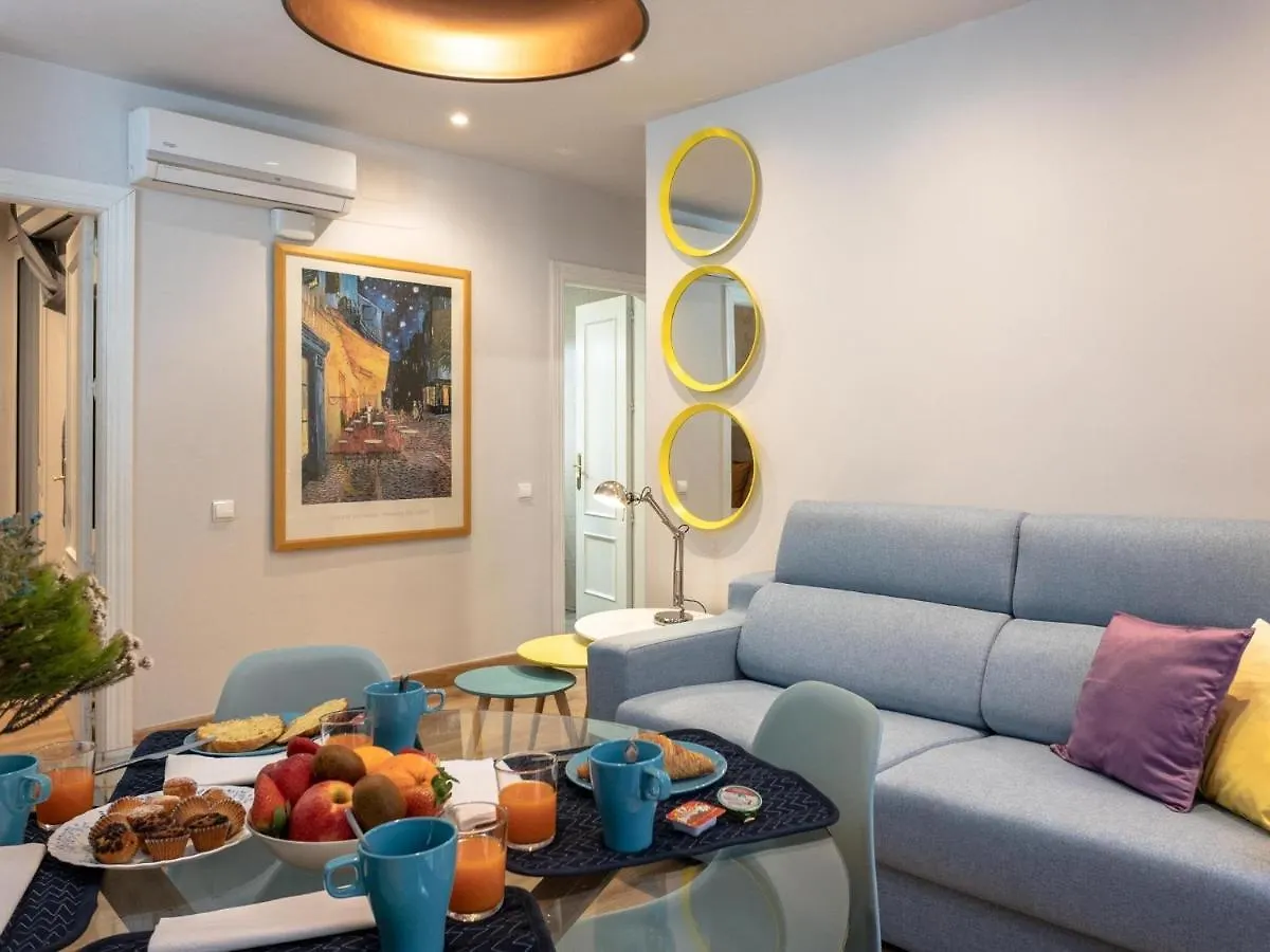 Holidays2Malaga Atarazanas Market Apartment Malaga